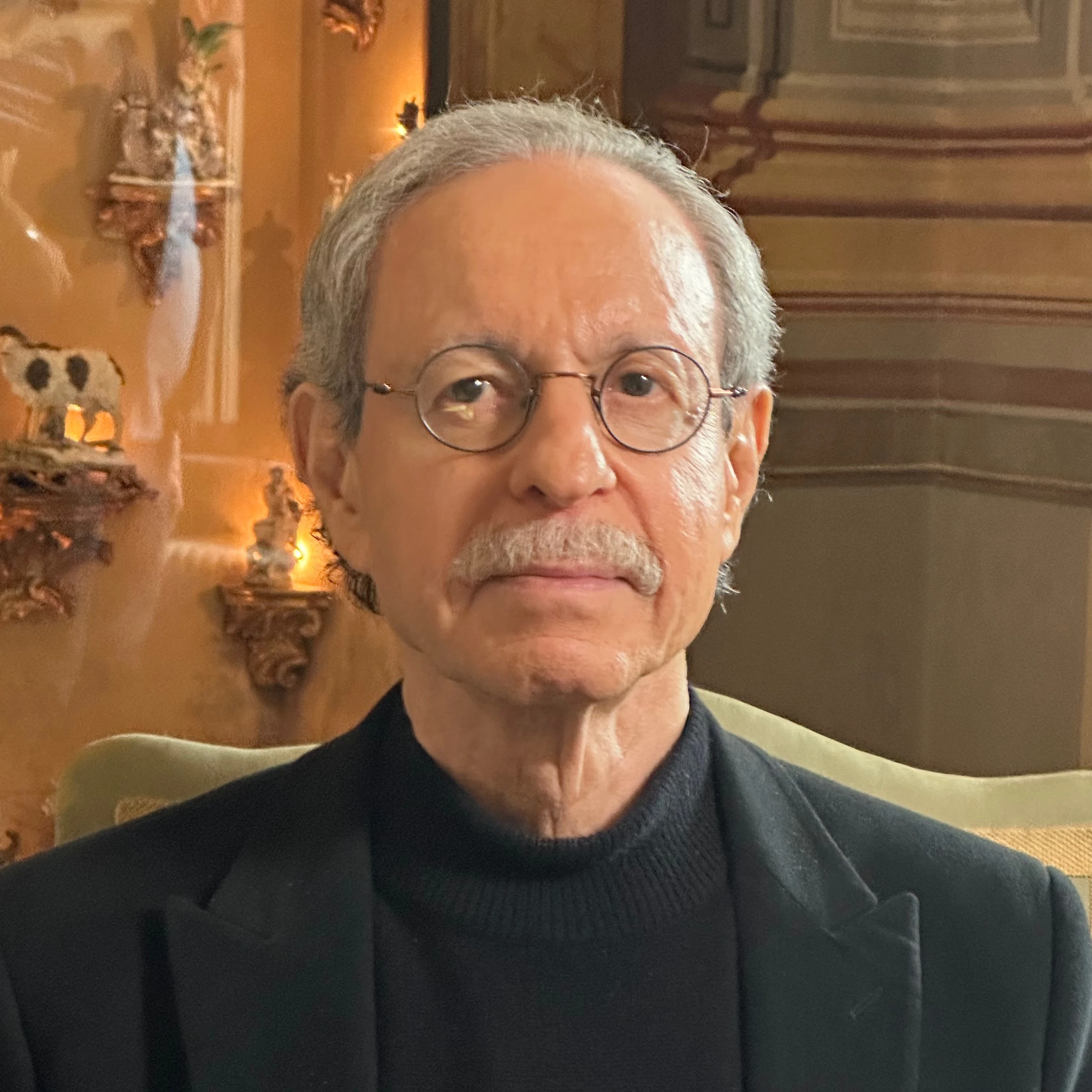 Robert Lawrence Kuhn