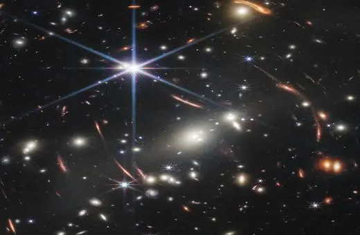 Deep Field James Webb min