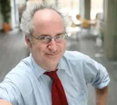 Photo of Simon Wessely