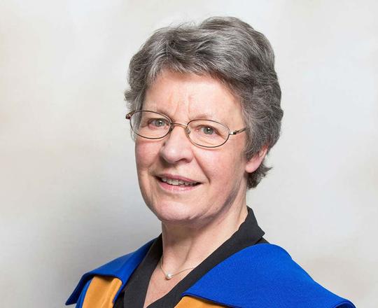 Jocelyn Bell Burnell IAI TV
