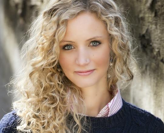 suzannah lipscomb iai tv