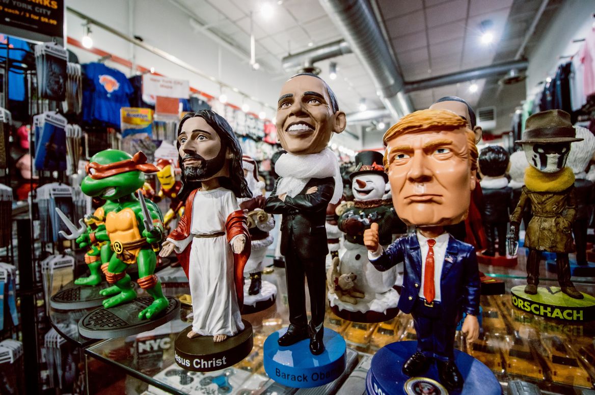 stephen mayes 560286 unsplash trump hyperreal